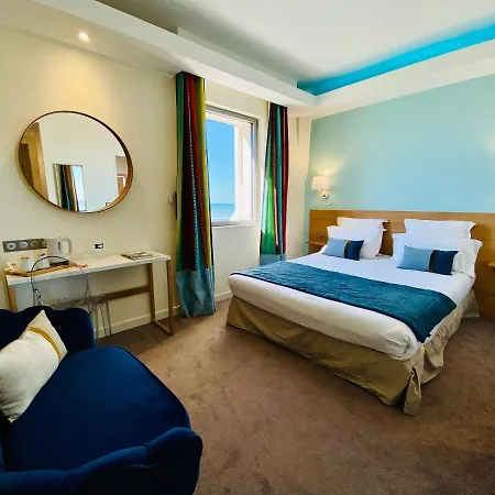 Outre-mer - Le Couchant 3*