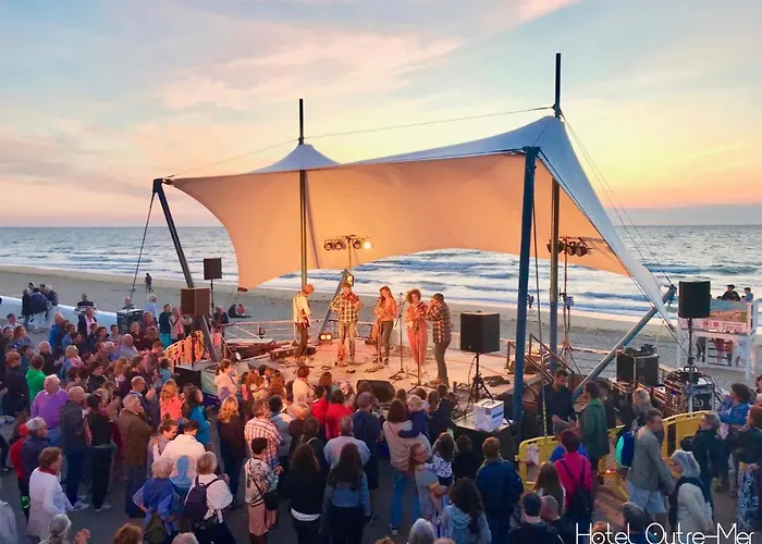 Outre-mer - Le Couchant 3* Villers-sur-Mer