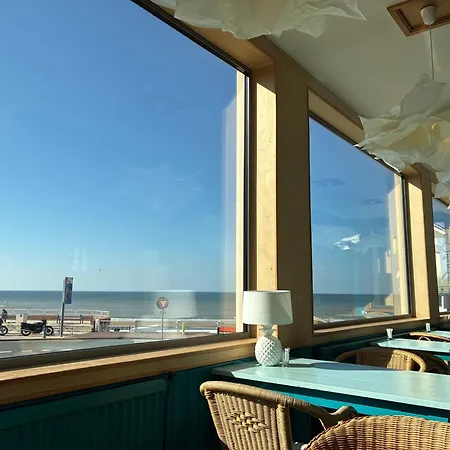 Outre-mer - Le Couchant 3*