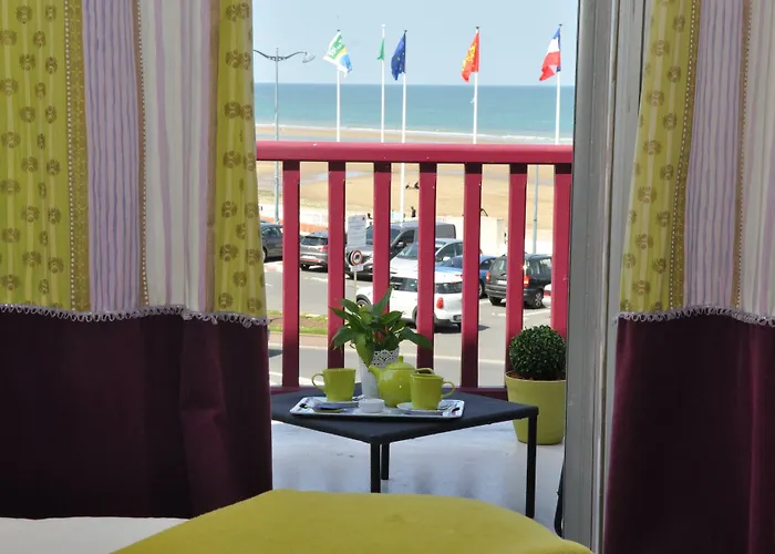 Outre-mer - Le Couchant ホテル 3*